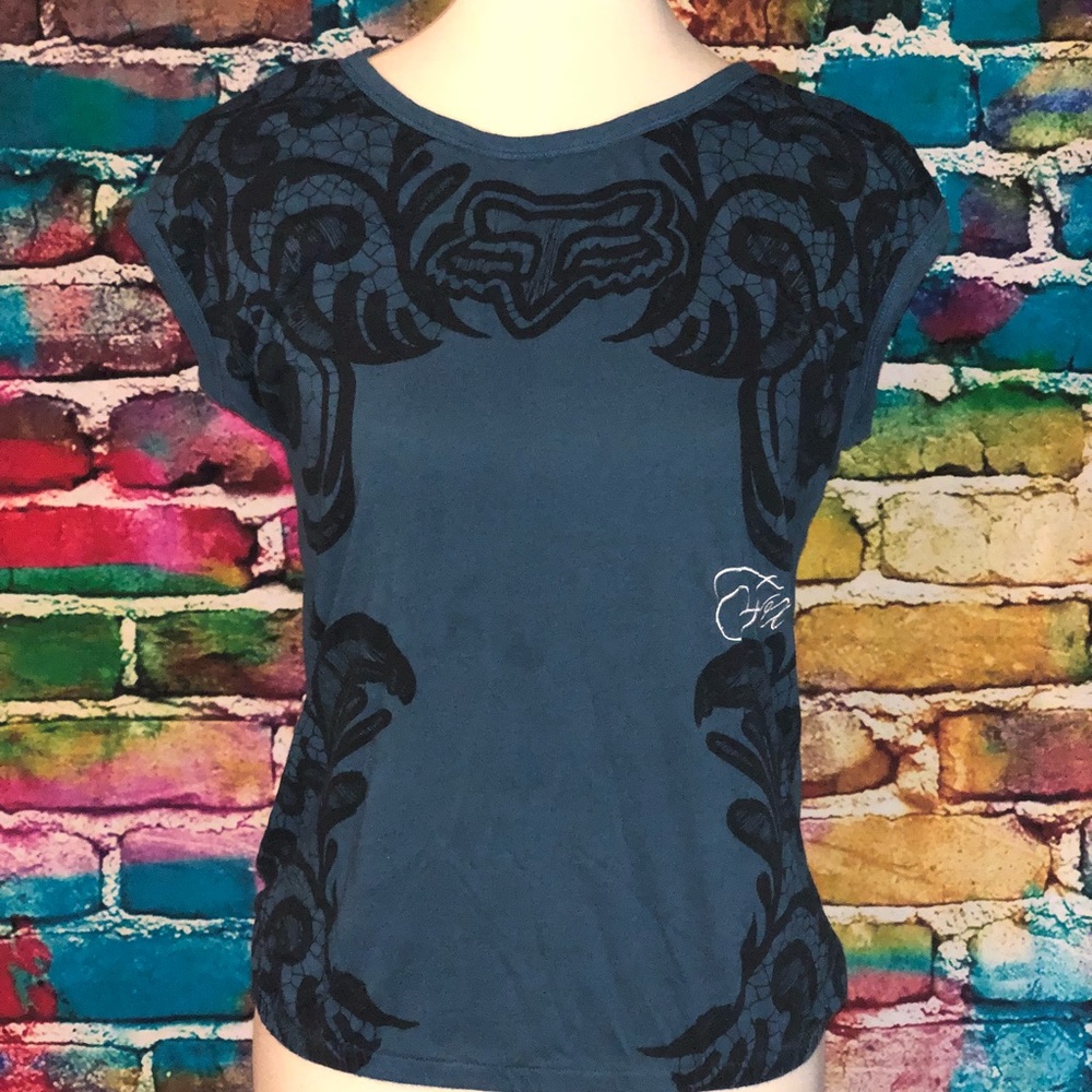Fox sleeveless top